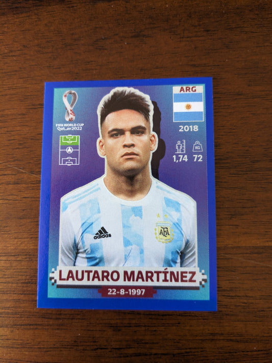 2022 Panini World Cup Qatar Stickers - Parallels Blue - Lautaro Martinez - ARG19